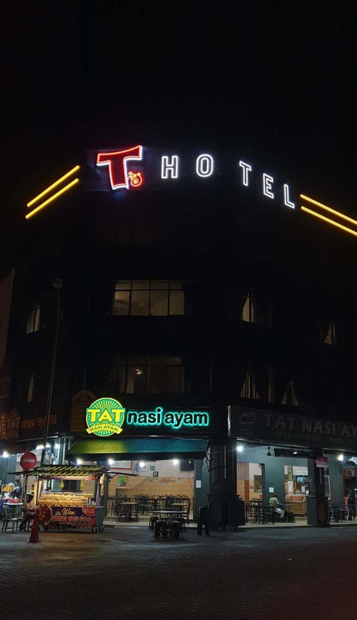 T Hotel Jalan Sultanah Alor Setar Bagian luar foto