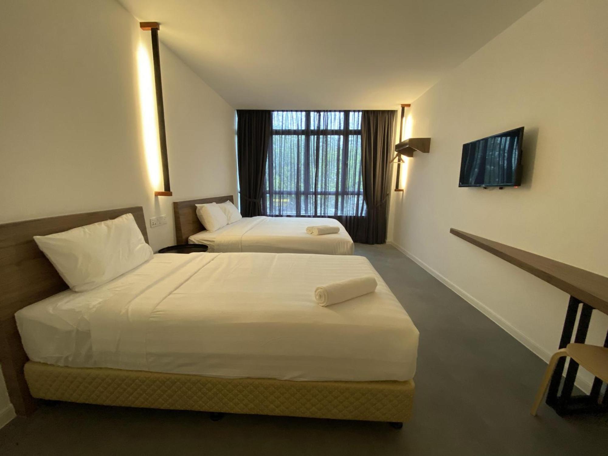 T Hotel Jalan Sultanah Alor Setar Bagian luar foto